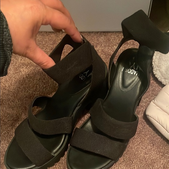 Black Chunky Heel Sandals - Picture 2 of 3